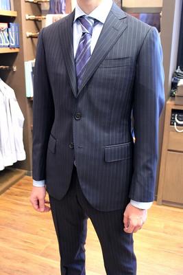 Model：BLACK LABEL COMFORT
Fabric：LORO PIANA TASMANIAN Super150's Wool