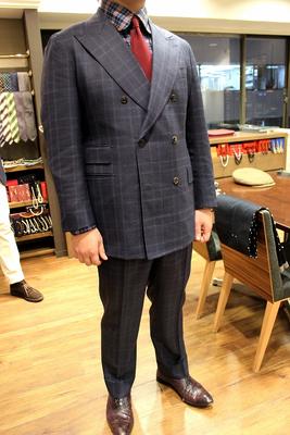 Jacket：BLACK LABEL CLASSIC
Pants:BESPOKE PANTS by OSAKU HAYATO
Fabric：DRAPERS　FIVESTARS 100%Wool