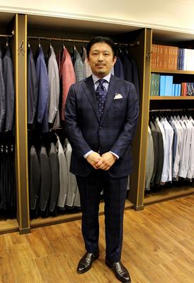 Model:BLACK LABEL COMFORT
Fabric:DRAPERS BLAZON 100%Wool(SUPER150'S)