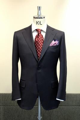 Model:BLACK LABEL CLASSIC
Fabric:DORMEUIL “iconik”