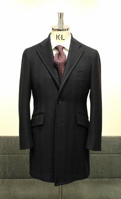 Model:BLACK LABEL SINGLE CHESTER COAT
Fabric：LORO PIANA ZELANDER