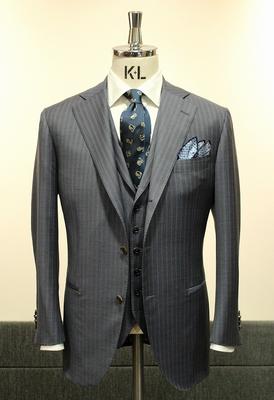 Model:BLACK LABEL COMFORT
Fabric：LORO PIANA ROYAL WISH Super170'SWool＆Silk