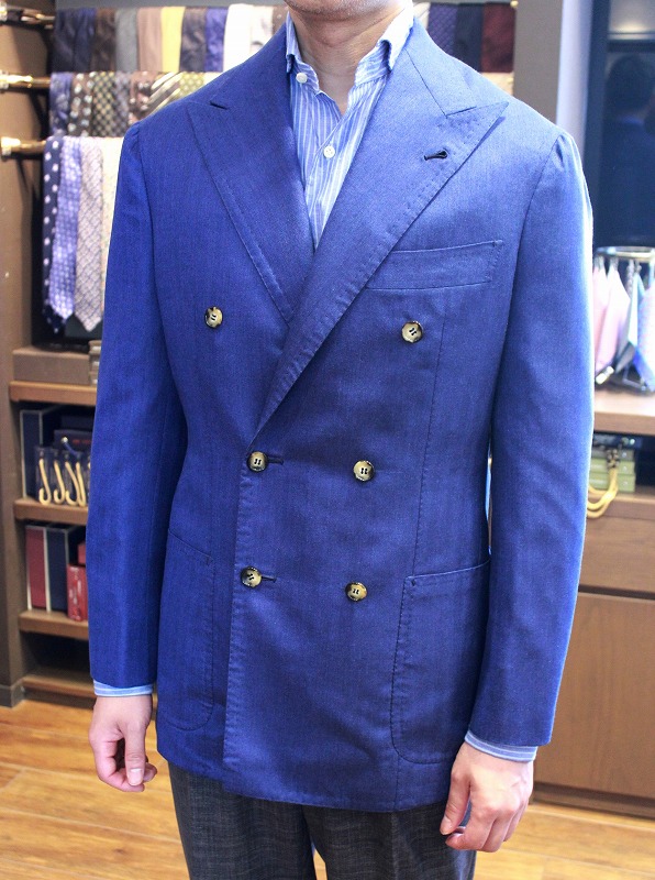 色気のあるナポリブルーのBESPOKE JACKET