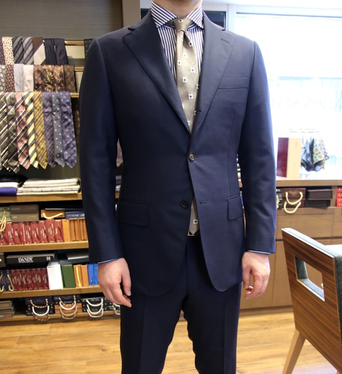 17AW_W_CN_SUIT2_2.JPG