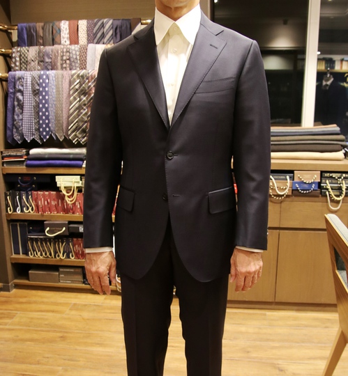 17AW_YT_D_SUIT2_2.JPG