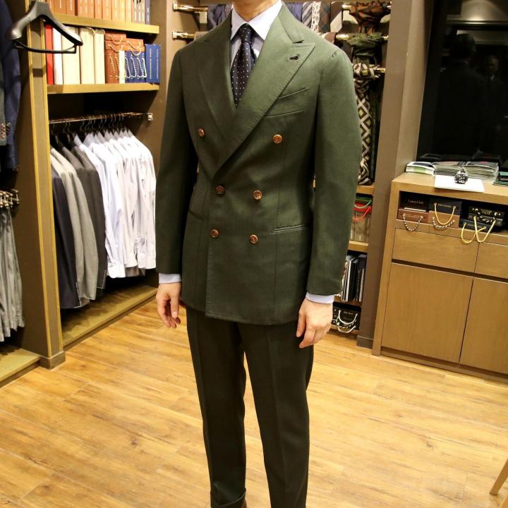 BESPOKE SUITの出来上がり