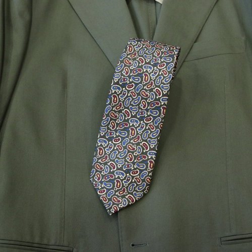 23AW_AV_TIE_11.jpg