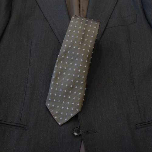 23AW_AV_TIE_5.jpg