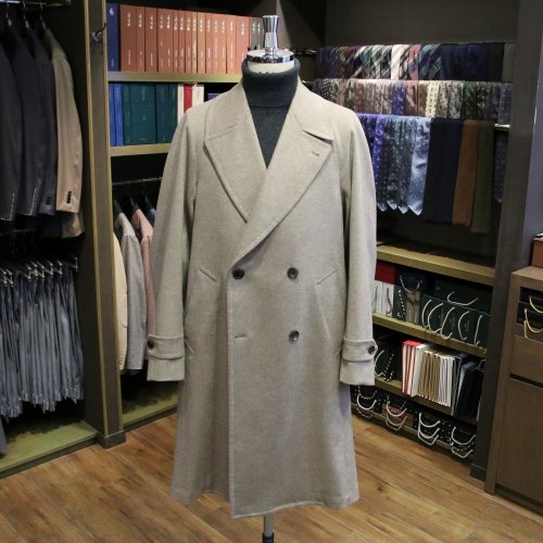 23AW_COAT_BLOG_9.jpg