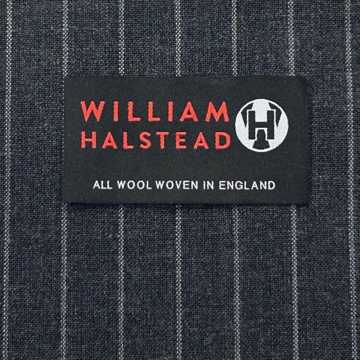 日本の夏にWILLIAM HALSTEADのHIGH TWIST WOOL
