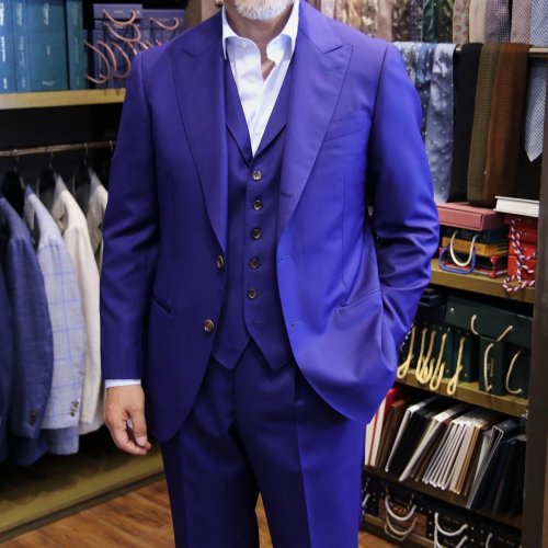 peaklapel-three-piece-suit-20250901-12.jpg