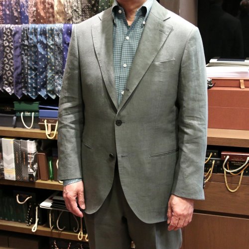 Column_LInenSuit_55.jpg