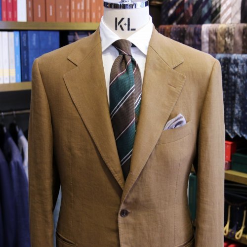 Column_LInenSuit_62.jpg