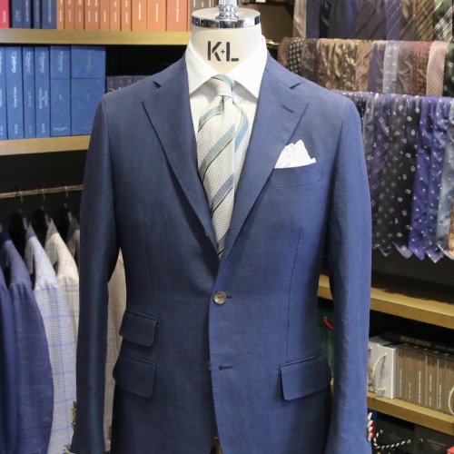 Column_LInenSuit_76.JPG