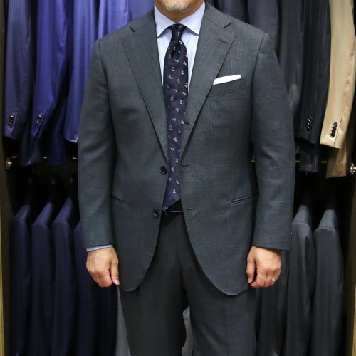 threeseason-drapers-blazon-suit-20250922-02.JPG