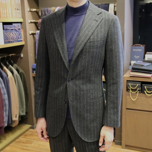 flannel-suit-foxbrothers-202510-07.jpg
