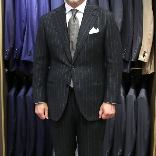 flannel-suit-loropiana-202510-12.jpg