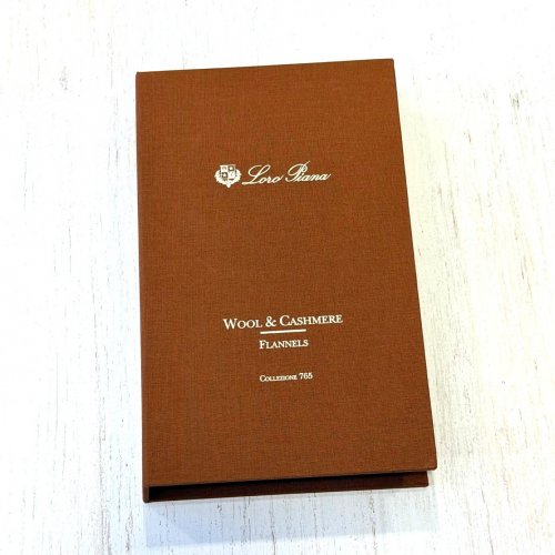 loropiana-wool-cashmere-flannel-bunchbook-202510-01.jpeg