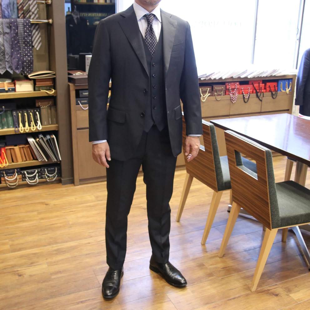 MODEL：BLACK LABEL
FABRIC：CANONICO 100％WOOL