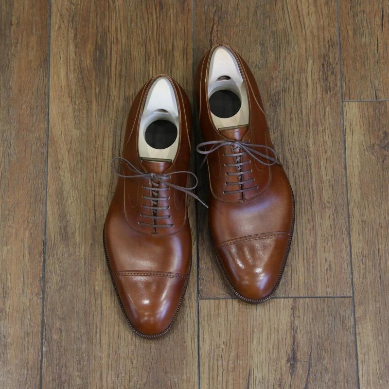 BESPOKE SHOES by YUKI SHIRAHAMA BOTTIER
Punched cap toe