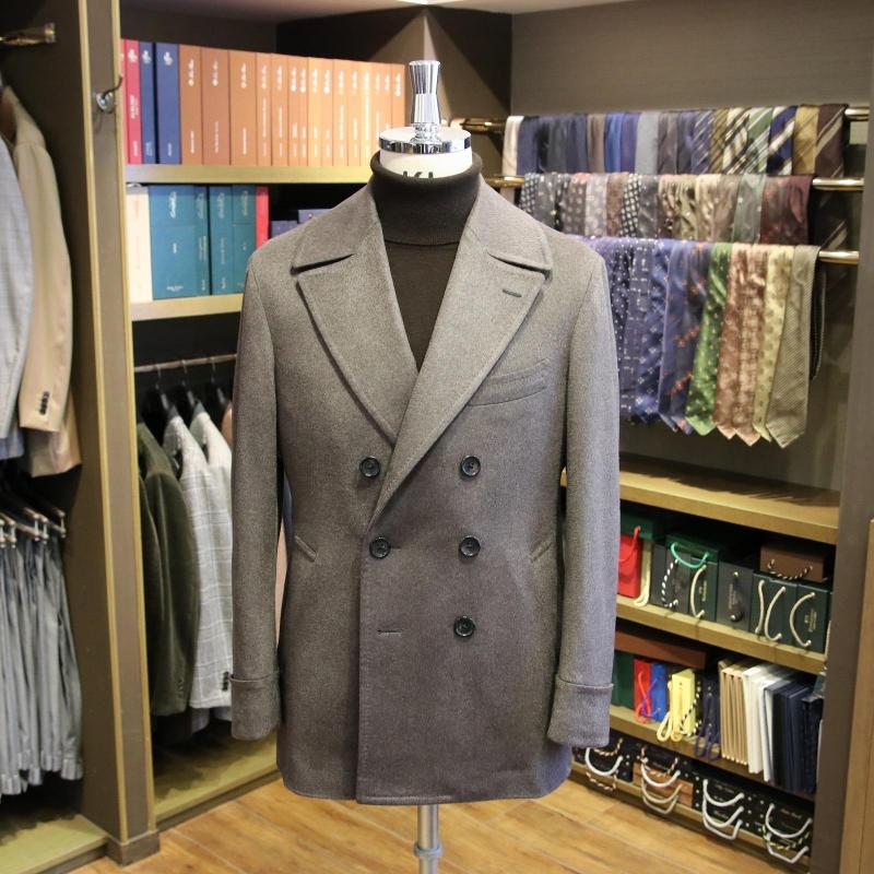 MODEL：PEA COAT（GIACCONE）
FABRIC：COLOMBO 100％CASHMERE