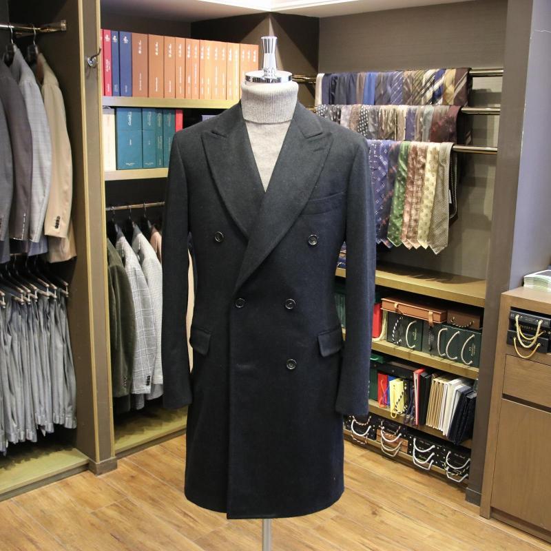 MODEL：DOUBLE CHESTER COAT
FABRIC：CESARE GATTI　100％CASHMERE