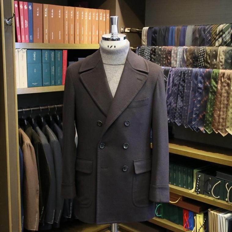 MODEL：PEA COAT（GIACCONE）
FABRIC：PIACENZA 100％CASHMERE