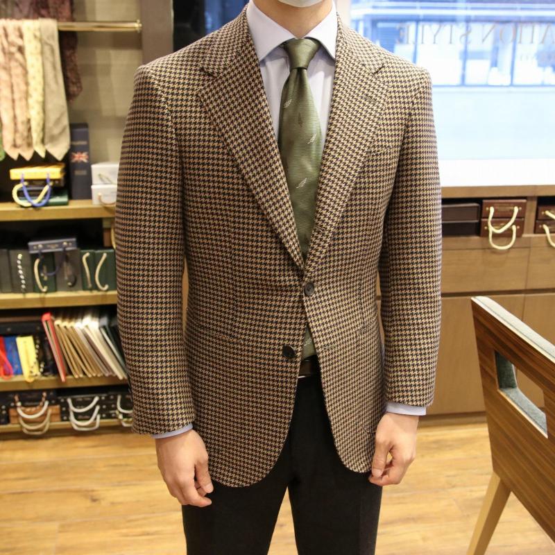 MODEL：BLACK LABEL
FABRIC：PIACENZA 100％ BABY CAMEL HAIR