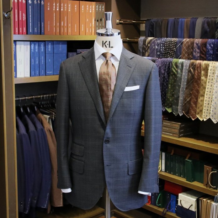 MODEL：BLACK LABEL
FABRIC：LORO PIANA　ELEGANZA　WOOL&SILK