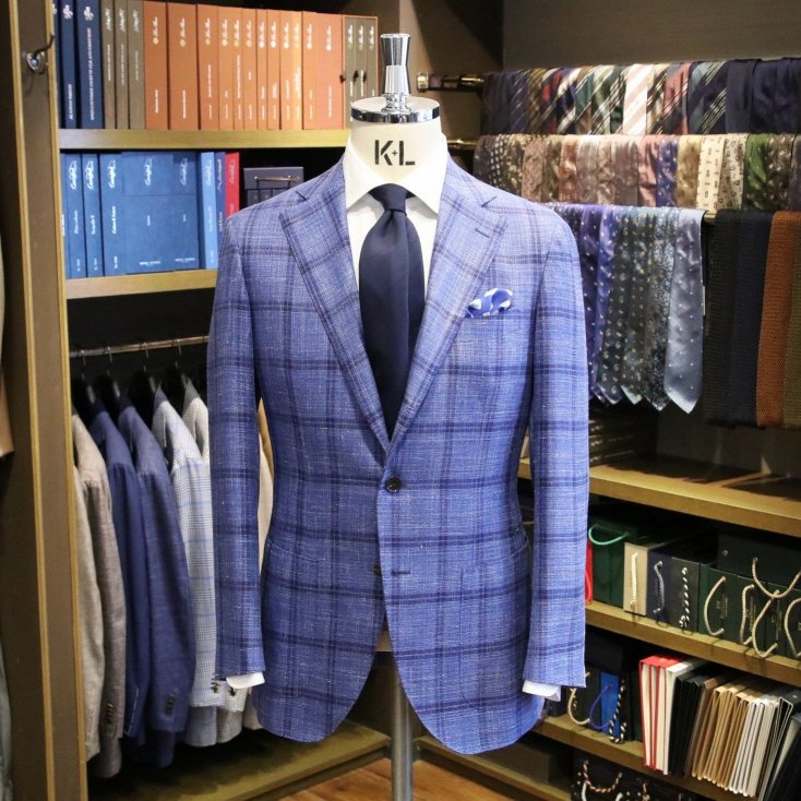 MODEL：BLACK LABEL
FABRIC：LORO PIANA 