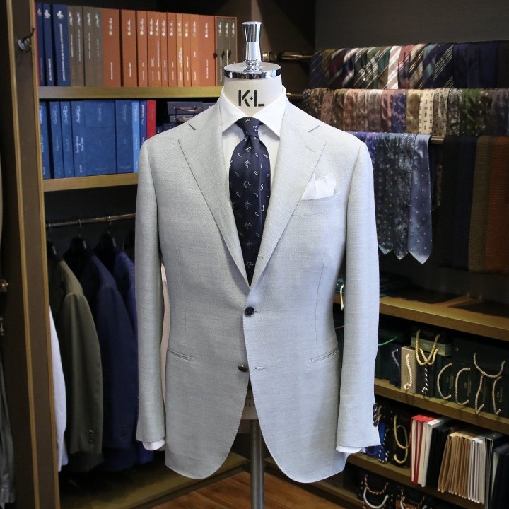 MODEL：BLACK LABEL
FABRIC：Cloth Ermenegildo Zegna CASHMERE＆SILK