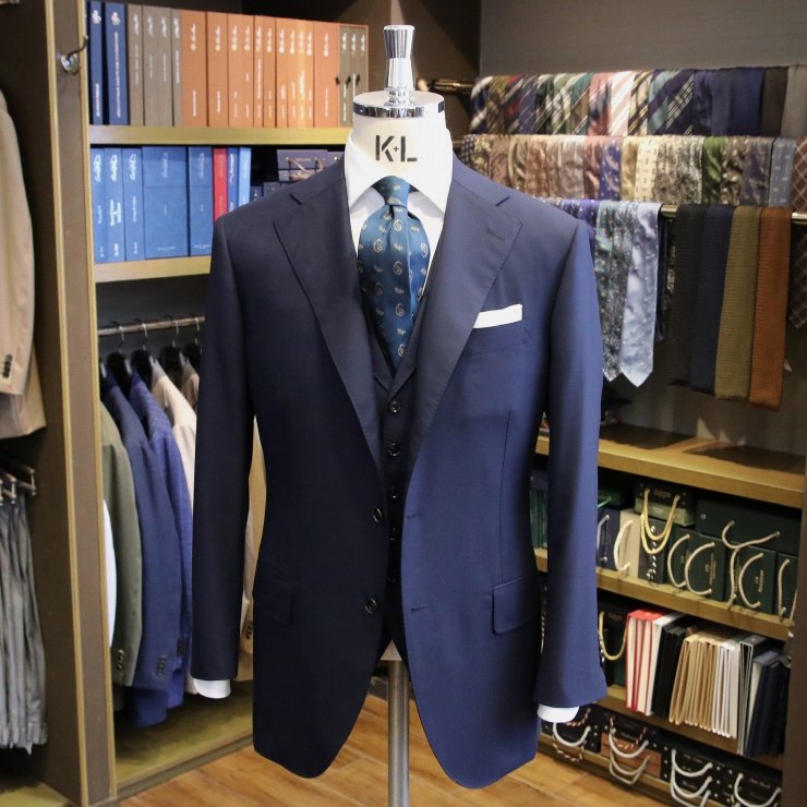 MODEL：BLACK LABEL
FABRIC：LORO PIANA 