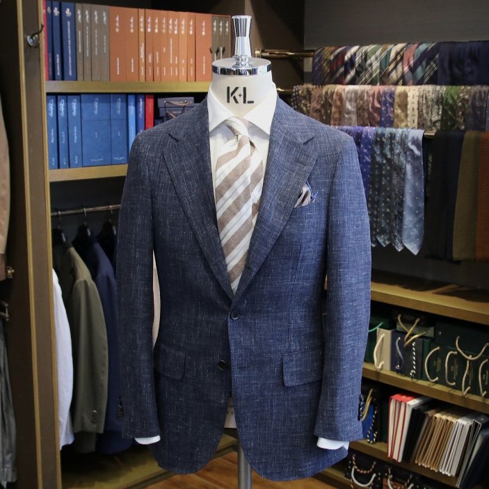 MODEL：BLACK LABEL
FABRIC：LORO PIANA 