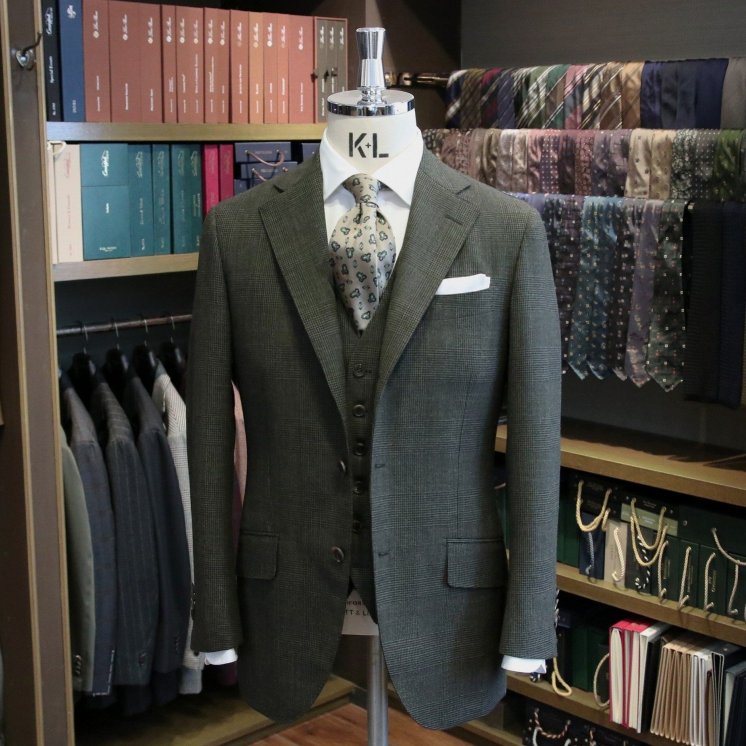 MODEL：BLACK LABEL
FABRIC：FOX BROTHERS 
